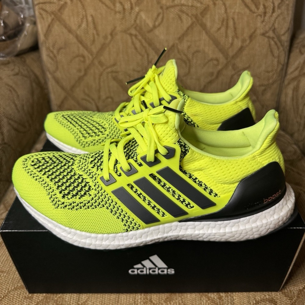 2019 Adidas Ultraboost 1.0 Solar Yellow Men's Size 9 EH1100 Excellent! W/Box